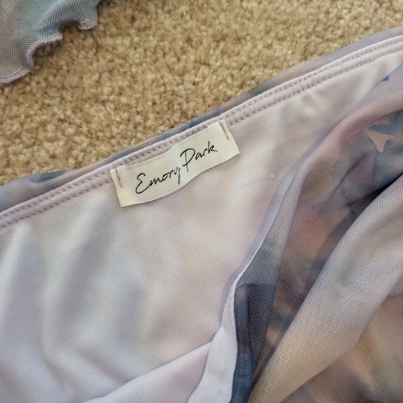 Emory Park Lavender Mesh Fabric - Picture 6 of 7